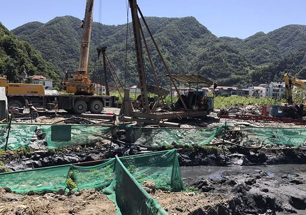 打桩废水